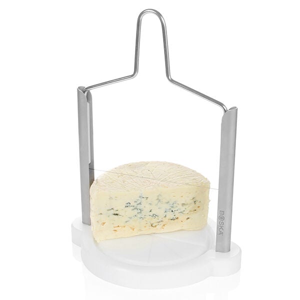 http://marchefromage.ca/cdn/shop/products/Web-602020-Soft-Cheese-Cutter.jpg?v=1644954818